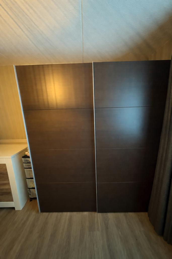 Grote kledingkast 200x216x60, Huis en Inrichting, Kasten | Kledingkasten, Gebruikt, 200 cm of meer, 50 tot 75 cm, Met plank(en)