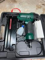 Parkside tacker in koffer - Zo goed als nieuw!, Doe-het-zelf en Verbouw, Gereedschap | Overige machines, Ophalen of Verzenden