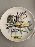 Drie Franse kaasbordjes (Gien), Gebruikt, Ophalen of Verzenden, Bord(en), Overige stijlen