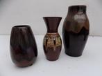 Vaas bruinkleurig met mooi decor aardewerk vintage retro, Antiek en Kunst, Ophalen of Verzenden