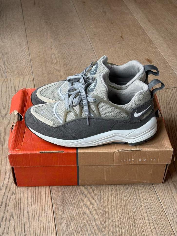 Nike Air Huarache Light 'Beams' Japan Exclusive - Maat 42, Kleding | Heren, Schoenen, Gedragen, Sneakers of Gympen, Overige kleuren