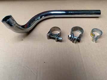 Bijna nieuwe bocht voor uitlaat beschikbaar voor biedingen