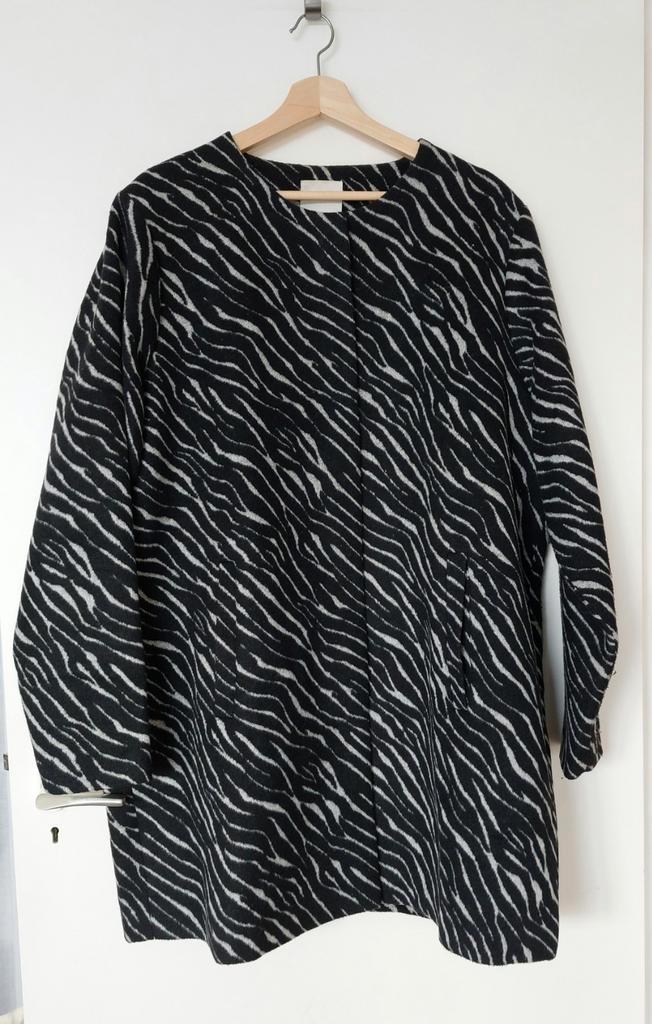 Soyaconcept, zwart/witte winterjas, maat XXL, nieuwstaat, Kleding | Dames, Jassen | Winter, Zo goed als nieuw, Maat 46/48 (XL) of groter