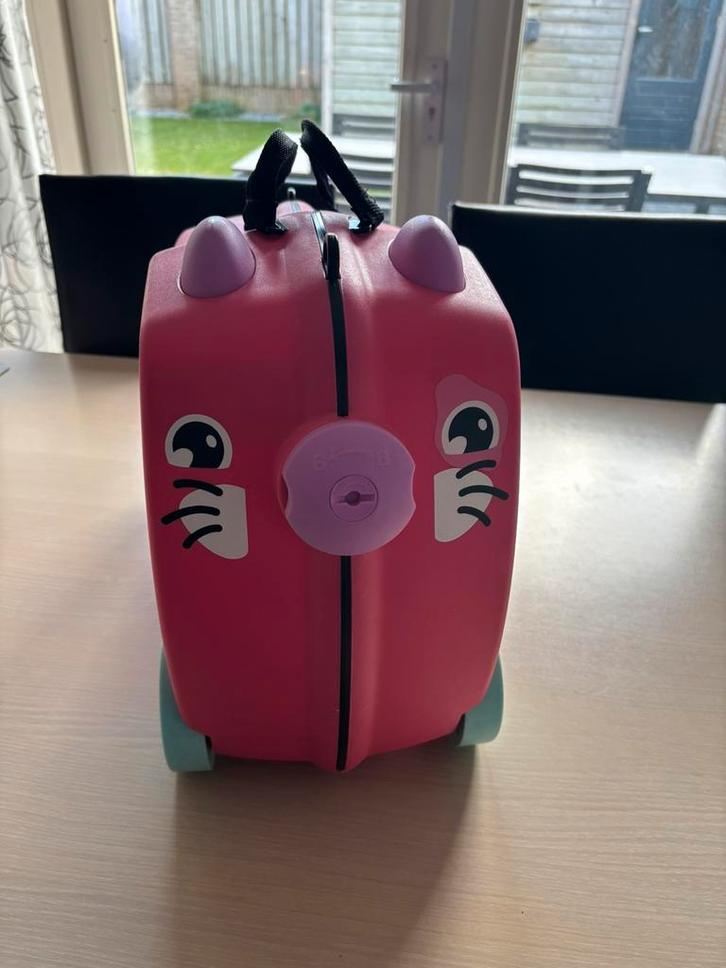 Leuke kinderkoffer, Sieraden, Tassen en Uiterlijk, Koffers, Zo goed als nieuw, Hard kunststof, Minder dan 50 cm, Minder dan 35 cm