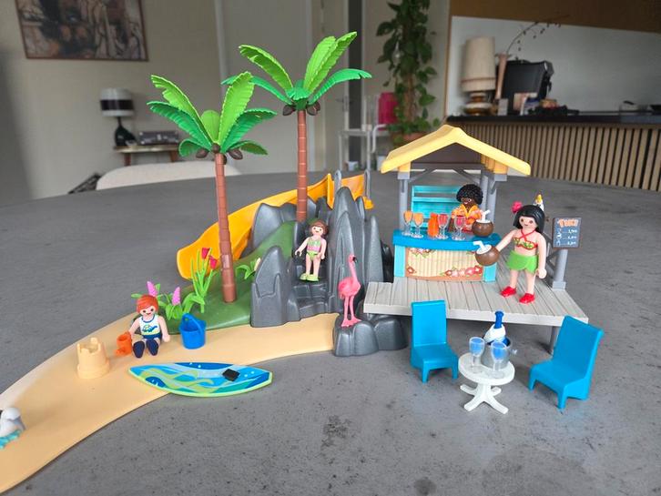 Playmobil Vakantie Eiland met Strandbar, Kinderen en Baby's, Speelgoed | Playmobil, Zo goed als nieuw, Ophalen of Verzenden