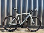 ACTIE Specialized Crux Expert 56cm gravelbike Sram Rival AXS