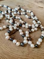 Lange Vintage parelketting met barok parels, Ophalen of Verzenden, Zo goed als nieuw, Wit, Overige materialen