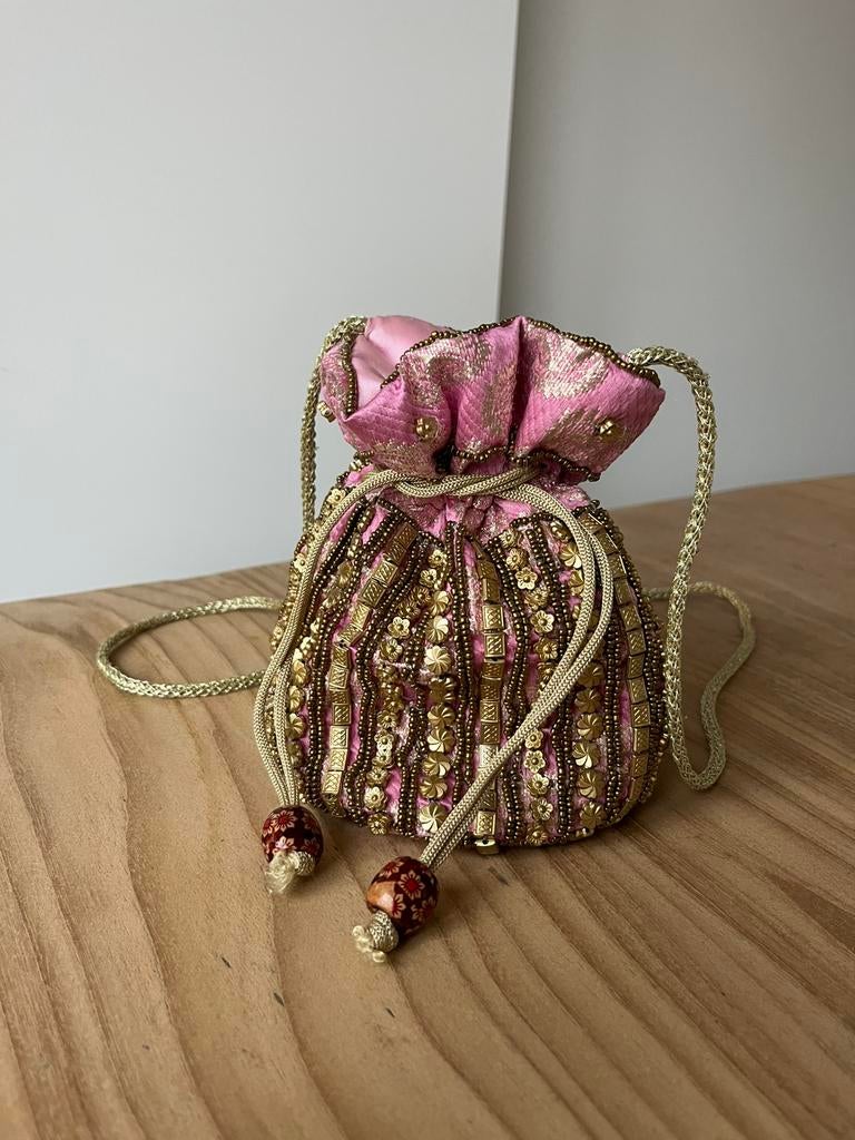 Schoudertasje / bucketbag anna nina, Ophalen of Verzenden, Zo goed als nieuw, Goud, Dame