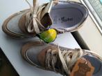 Leren sneakers, Beige, Nieuw, Ophalen of Verzenden, Sneakers of Gympen