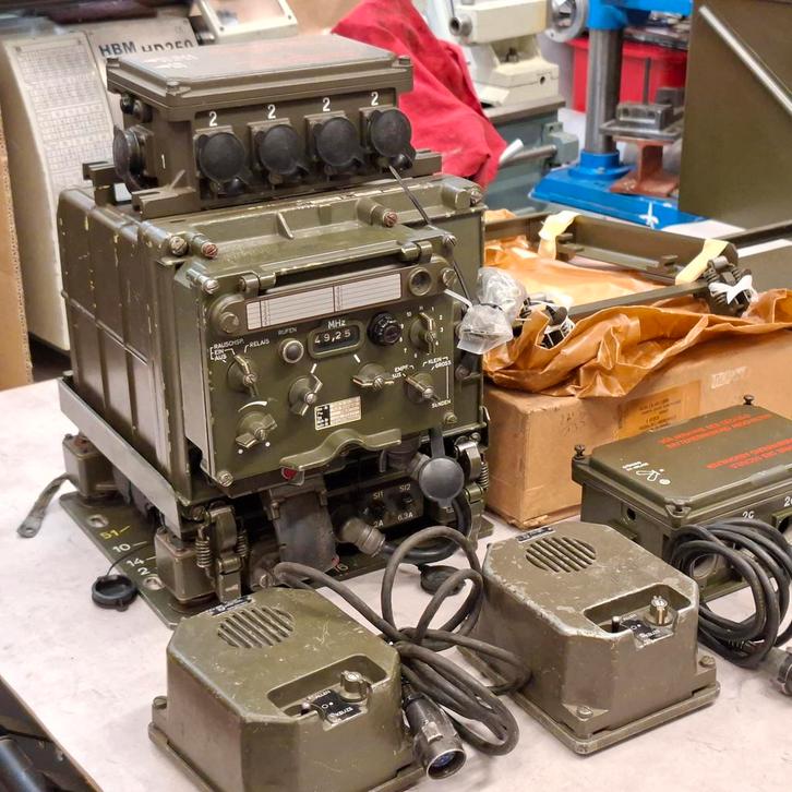 SEM25 leger zendontvanger met heel veel toebehoren, Telecommunicatie, Zenders en Ontvangers, Ontvanger, Ophalen