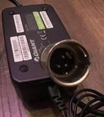 Giant 5 polig snellader acculader 42v 4amp vaste prijs, Ophalen of Verzenden, Zo goed als nieuw