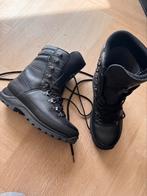 Lowa kisten / werk schoenen maat 40, Kleding | Dames, Schoenen, Lowa, Zwart, Ophalen of Verzenden, Werkschoenen