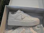 Gues sneakers nieuw in doos maat 37, Kleding | Dames, Schoenen, Ophalen of Verzenden, Nieuw, Sneakers of Gympen