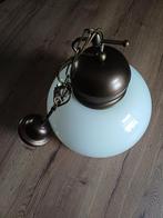 Hanglamp koper , messing met wit glas ., Huis en Inrichting, Lampen | Hanglampen, Ophalen, Zo goed als nieuw, Glas, Minder dan 50 cm