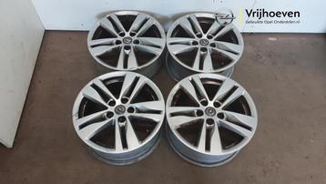 Velgen set van een Opel Astra (Astra K 15-) beschikbaar voor biedingen