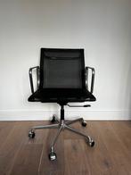 EA 108 Swivel Chair by Charles & Ray Eames for ICF, Huis en Inrichting, Bureaustoelen, Ophalen, Gebruikt, Zwart, Bureaustoel