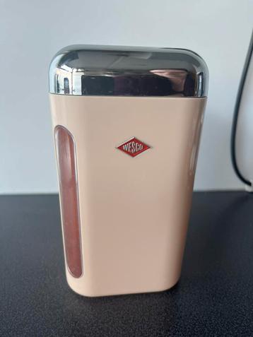 Wesco voorraadpotten beschikbaar voor biedingen