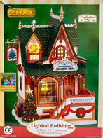 Lemax 12 Days Of Christmas Ornament Shop (65378), Diversen, Kerst, Verzenden