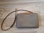 Michael Kors bruine cross body tas, Sieraden, Tassen en Uiterlijk, Ophalen of Verzenden, Zo goed als nieuw, Bruin, Overige merken