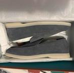 Loro Piana Summer Walk - Frozen Blue - Maat 44, Ophalen of Verzenden, Nieuw, Blauw