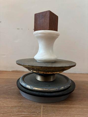 Vintage Kandelaar Hout Steen Metaal beschikbaar voor biedingen