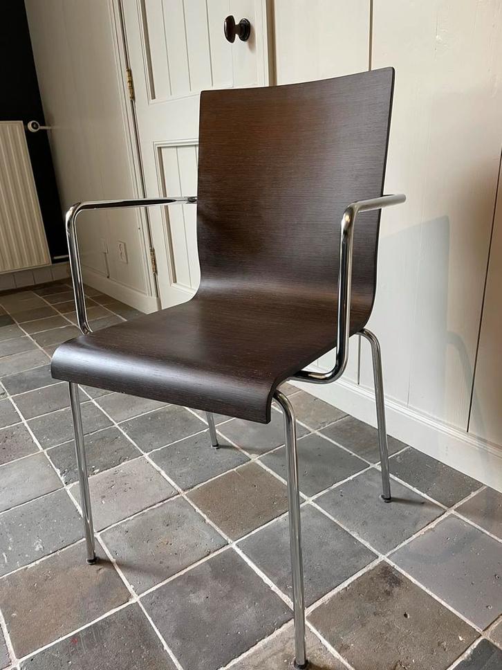 Design stoel Pedrali Kuadra type 3113, Huis en Inrichting, Stoelen, Gebruikt, Eén, Hout, Bruin, Ophalen