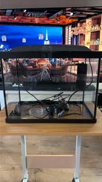 Complete aquarium 30L, Ophalen, Zo goed als nieuw, Leeg aquarium
