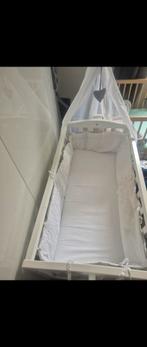 Roba wieg met hemel – goede staat, 70 € V.B., Kinderen en Baby's, Ophalen of Verzenden, Zo goed als nieuw, Minder dan 140 cm, Minder dan 70 cm
