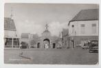 072 Aardenburg Kaalpoort met Auto's Verzonden Kaart B10, Verzenden, 1960 tot 1980, Gelopen, Zeeland