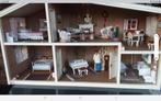 Prachtig ingericht Lunby poppenhuis  Nu €90, Verzamelen, Ophalen of Verzenden, Zo goed als nieuw, Poppenhuis