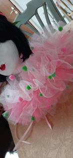 Tule kraag, Ophalen, Zo goed als nieuw, Carnaval