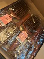 Partij haarborstels, Ophalen, Zo goed als nieuw