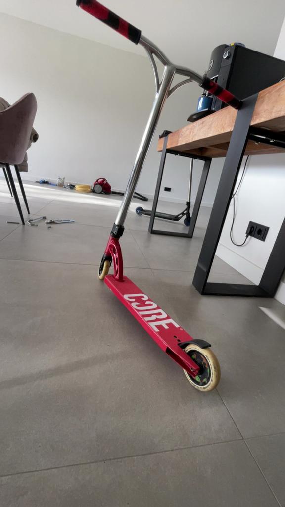 Custom MGP Stuntstep, Fietsen en Brommers, Steps, Zo goed als nieuw, Ophalen of Verzenden