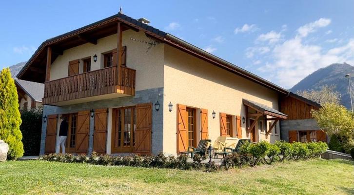 vakantiehuis Frankrijk met zwembad, Vakantie, Vakantiehuizen | Frankrijk, Alpen, Landhuis of Villa, Dorp, In bergen of heuvels