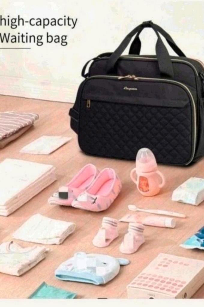 Nieuwe Lequeen luiertas., Kinderen en Baby's, Luiertassen, Nieuw, Schoudertas, Ophalen of Verzenden