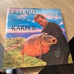 Gejaagd door de Karper - Dick Floor, Boeken, Sportboeken, Ophalen, Zo goed als nieuw, Dick Floor, Watersport en Hengelsport