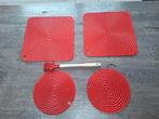 Set rode siliconen Le creuset onderzetters en bakkwast, Ophalen of Verzenden, Gebruikt