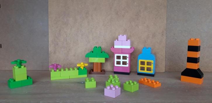 Duplo basis blokken en elementen jaren 2000, Kinderen en Baby's, Speelgoed | Duplo en Lego, Gebruikt, Duplo, Losse stenen, Ophalen of Verzenden