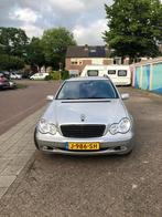 Mercedes-Benz Mercedes C240  2004 Grijs, Auto's, Mercedes-Benz, 2597 cc, Stationwagon, Particulier, 170 pk