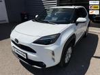 Toyota Yaris Cross 1.5 Hybrid Active Carplay en Fabrieksgara, Stof, Gebruikt, 1490 cc, Bedrijf