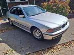 BMW 5-Serie 2.0 I 520 1999 Grijs, Auto's, Achterwielaandrijving, 1445 kg, Handgeschakeld, Particulier