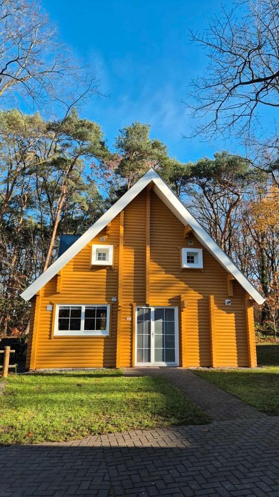 vakantiewoning met rendement te koop !, Vakantie, Vakantiehuizen | België, Limburg of Luik, Landhuis of Villa, Recreatiepark, In bos