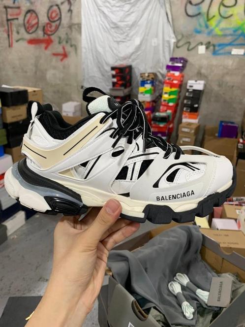 Balenciaga Track Black & Cream | Alle Maten Beschikbaar, Kleding | Heren, Schoenen, Nieuw, Ophalen of Verzenden
