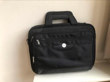 Dell Laptoptas met 2 hoofdvakken en een voorvak. beschikbaar voor biedingen