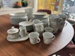 Compleet Servies, Huis en Inrichting, Keuken | Servies, Ophalen, Gebruikt, Effen, Porselein