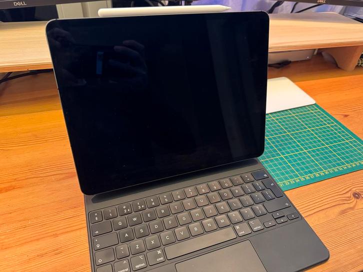 iPad Pro 13" 256GB M1 Wifi+5G - Goede staat!, Computers en Software, Apple iPads, Gebruikt, Apple iPad, Wi-Fi en Mobiel internet