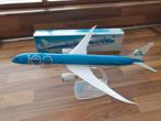 KLM schaalmodel 787-10, PH-BKA 100 jaar livery 1:200, Ophalen of Verzenden, Schaalmodel, Zo goed als nieuw