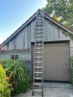 Ladder, uitschuifbare houten ladder., Doe-het-zelf en Verbouw, Ladders en Trappen, Gebruikt, Ophalen of Verzenden, Ladder, Opvouwbaar of Inschuifbaar