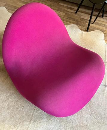 Tongue Pierre Paulin Pink beschikbaar voor biedingen