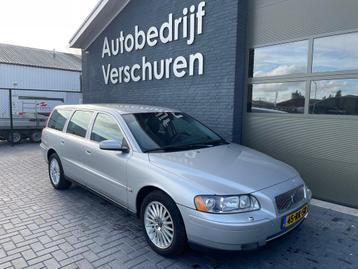 Volvo V70 2.4 Momentum leer origineel Nederlander youngtimer beschikbaar voor biedingen